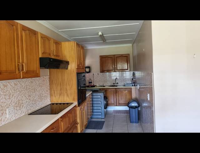 3 BEDROOM HOUSE FOR SALE IN MEER EN SEE